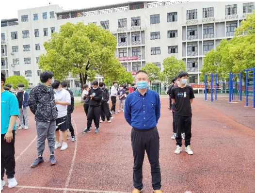 疫情防控我先行，坚守岗位勇担当---------部门教师祁文坤抗疫事迹报道