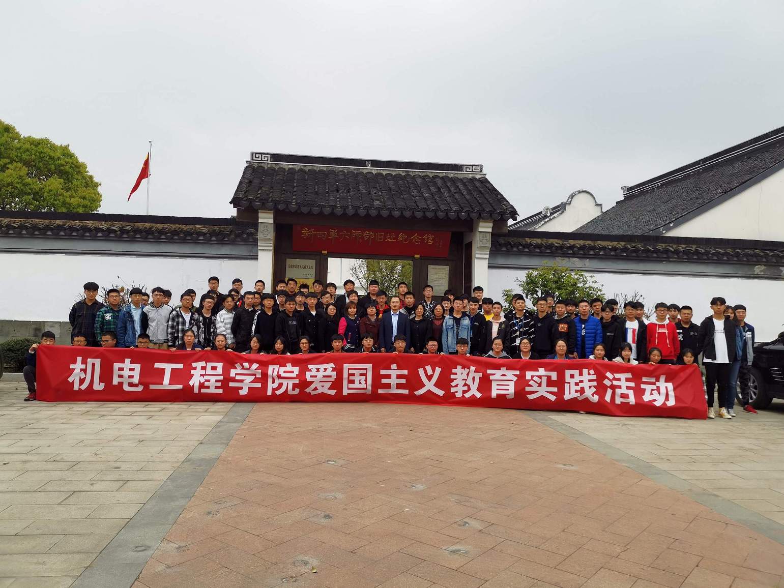 1555032038362095566.png 5DD31728212A64AFEDF27A196CB6C6D0.png