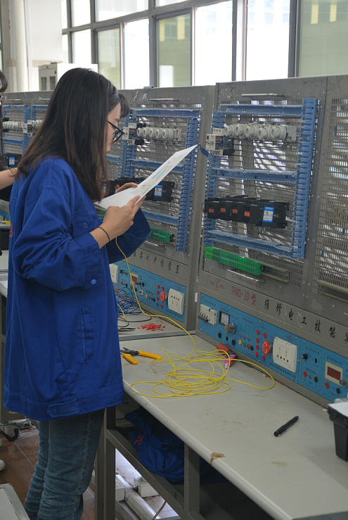 1527496391000002482.png blob.png