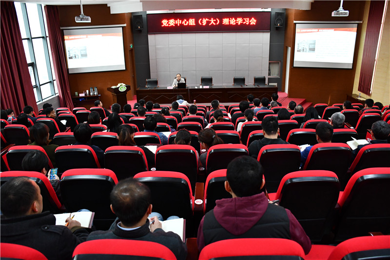 1555289425648082640.jpg DSC_0174.jpg