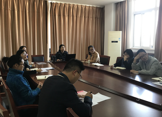 信息管理学院党总支副书记徐敏芝讲授“不忘初心、牢记使命”主题教育专题党课